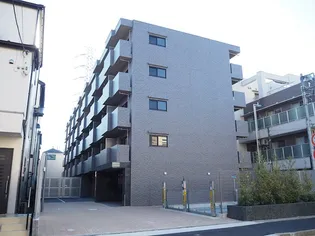 ルーブル武蔵新城参番館【3階】の外観