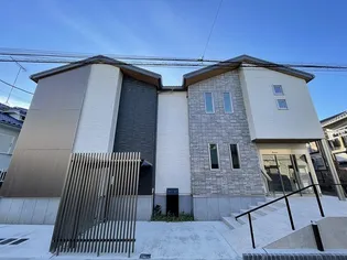 Spacious Hiyoshi【1階】の外観