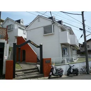 サンプラザ港南中央IIB棟【1階】の外観