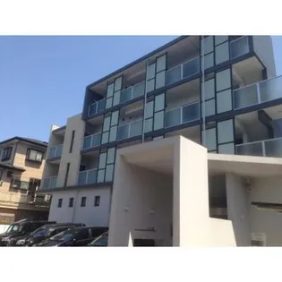 ピースフル【3階】の外観
