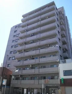 マリーヌ吉野町【2階】の外観