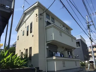 ファミール山本の画像