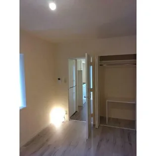 ポケットハイツ鶴ヶ峰【101号室】の寝室