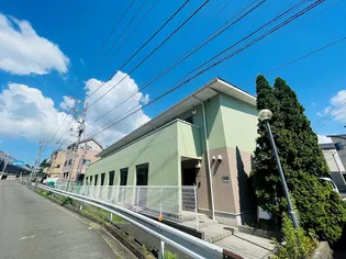 ネオ ドミールの画像