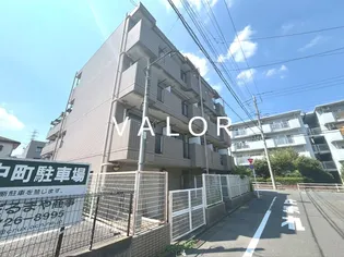 デアベルクハイム【213号室】の外観