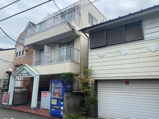 プチメゾン中央の画像