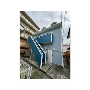 ホワイトコート【2階】の外観