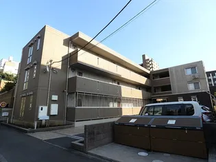 トロアモリールの画像