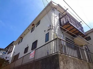 サンヒルズB棟【2階】の外観