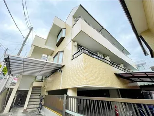 マンションかおり【202号室】の外観