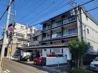 モンシャンブル室町【104号室】の外観