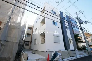 ルカセレーヌ【3階】の外観