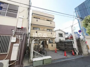 パナハイムなんば【3階】の外観
