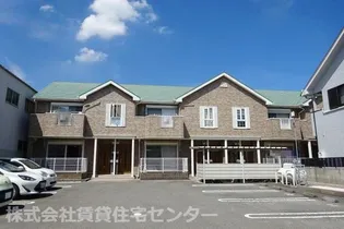 オリーブハウス【2階】の外観