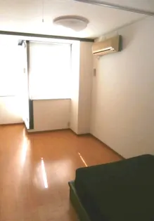 ヤマトマンション【2階】の居間