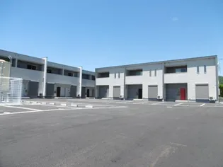 パインフィールド根来の画像