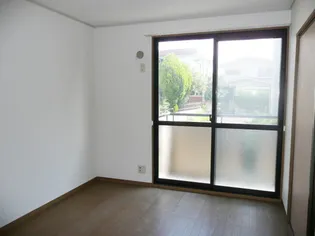 シティハイツ紀三井寺【1階】の居間