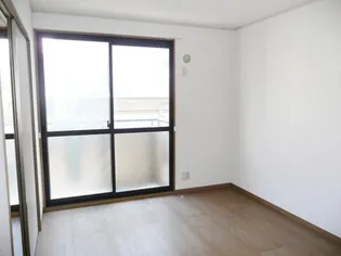 シティハイツ紀三井寺【1階】の玄関