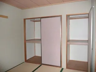 シティハイツ紀三井寺【1階】の寝室