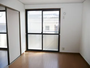 シティハイツ紀三井寺【1階】の子供部屋