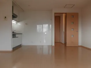 キャラメゾンB棟【2階】の居間