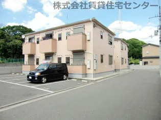 ロイヤルコート岡崎【1階】の外観