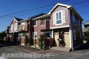 ラヴィーナⅠ・Ⅱ【2階】の外観