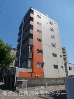 イーストアベニュー和歌山【6階】の外観