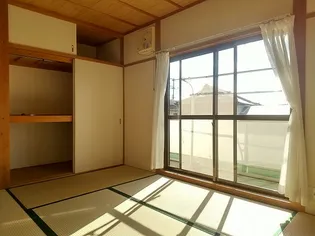 尾﨑住宅B北棟(2戸1)の寝室