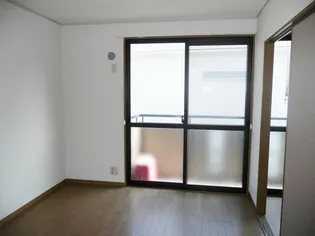 シティハイツ紀三井寺【1階】の子供部屋