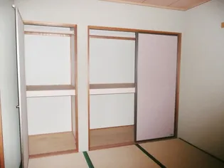 シティハイツ紀三井寺【1階】の寝室