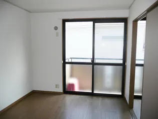 シティハイツ紀三井寺【2階】の内装