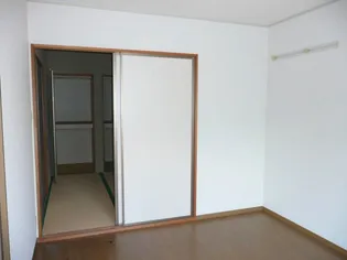 シティハイツ紀三井寺【2階】の寝室