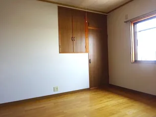 尾崎住宅A北棟(6戸1)の子供部屋