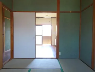 尾崎住宅A北棟(6戸1)の内装