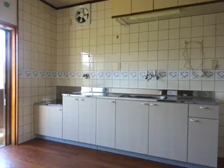 尾崎住宅A北棟(6戸1)のキッチン