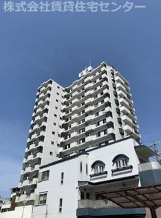 パリ・シャトー本町【8階】の外観