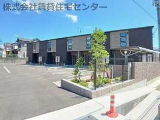 和歌山県岩出市中迫【アパート】の外観