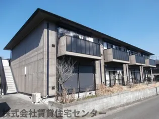 ロイヤルハイツ三石【2階】の外観