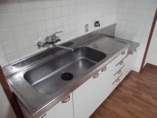 ロイヤルハイツ吉田【3階】のキッチン