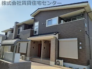 和歌山県岩出市西国分【アパート】の外観
