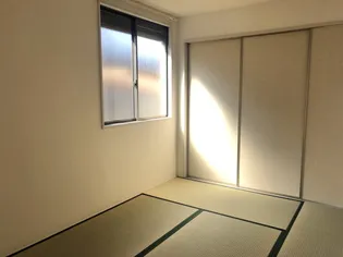 エクセレンス六十谷【1階】の内装