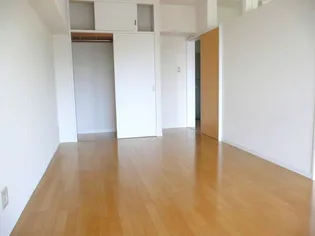 プラージュ和歌浦【4階】の寝室