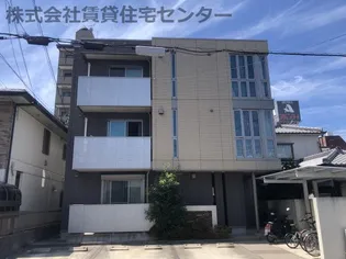 テラス新中通【3階】の外観