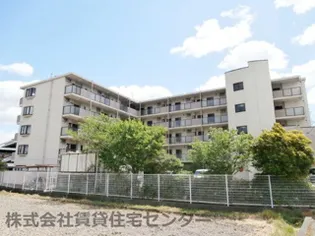 シャルル岩出の画像