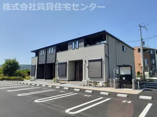 山アパートの画像