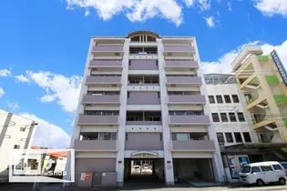 キュービックパレスの画像