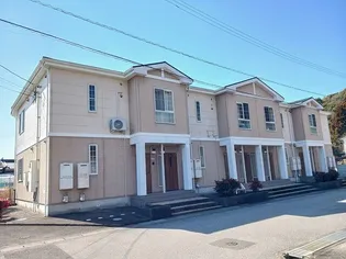 ソルボンヌ【2階】の外観