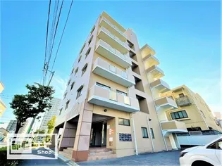 ロイヤルガーデン桜町の画像