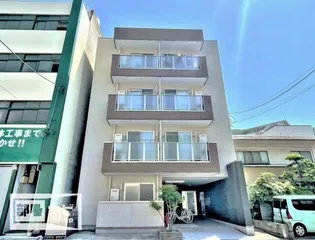 プレミール亀岡【3階】の外観